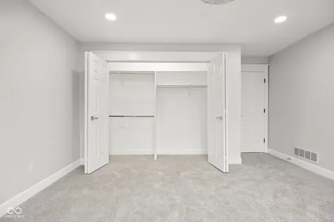 8650 Jaffa Court West Drive Indianapolis IN 46260