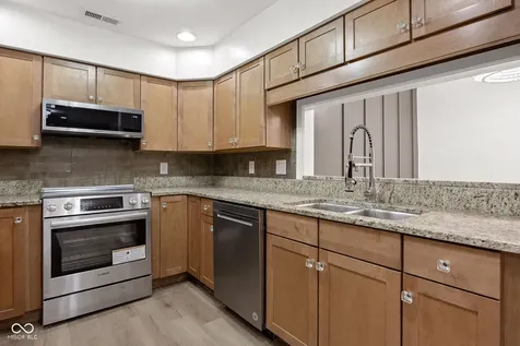 8650 Jaffa Court West Drive Indianapolis IN 46260