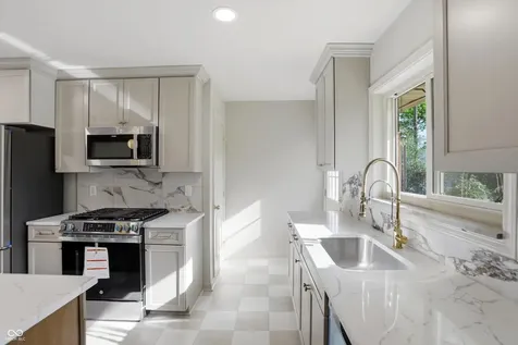 5841 N Parker Avenue Indianapolis IN 46220