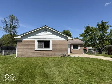8238 E 11th Street Indianapolis IN 46219
