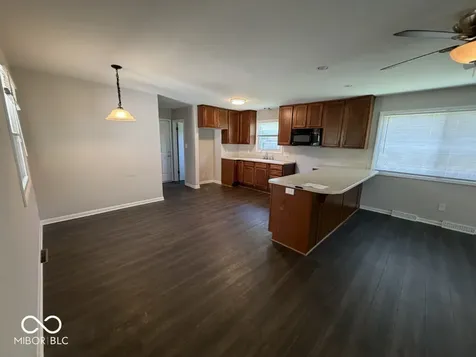 8238 E 11th Street Indianapolis IN 46219