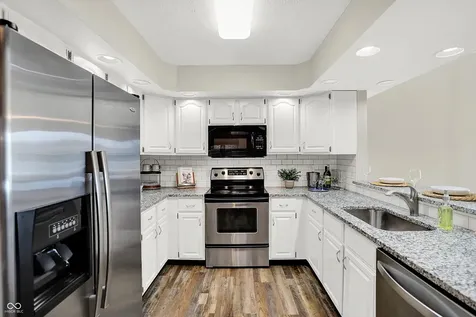 8148 Shoreridge Terrace Indianapolis IN 46236