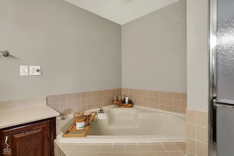 8148 Shoreridge Terrace Indianapolis IN 46236