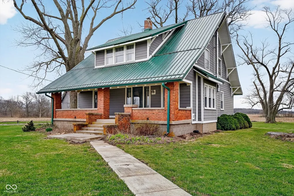 11315 E 300 N Sheridan IN 46069