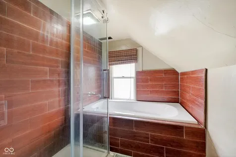 11315 E 300 N Sheridan IN 46069