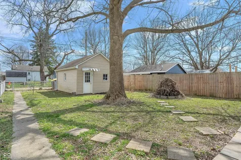 137 N 4th Avenue Beech Grove IN 46107