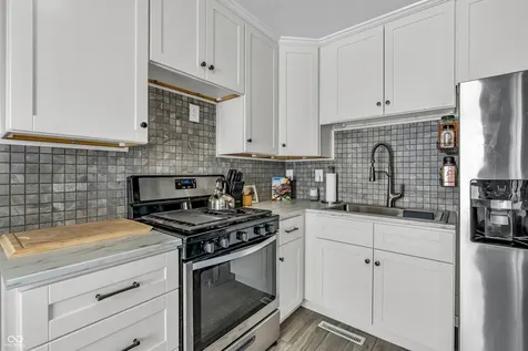 137 N 4th Avenue Beech Grove IN 46107