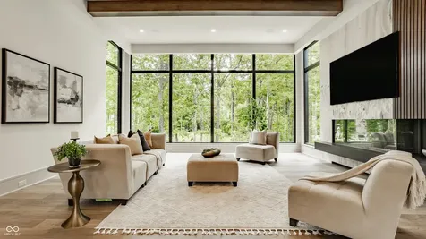 4435 Strathmore Lane Zionsville IN 46077