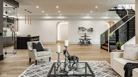 4435 Strathmore Lane Zionsville IN 46077