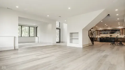 4435 Strathmore Lane Zionsville IN 46077