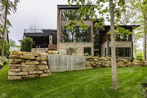 4435 Strathmore Lane Zionsville IN 46077