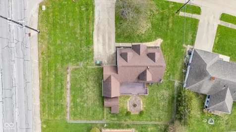 2430 Westline Drive Columbus IN 47203