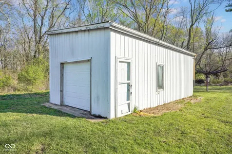 8311 W Old Nashville Road Columbus IN 47201