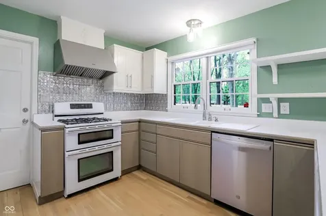3301 Melbourne Road South Drive Indianapolis IN 46228