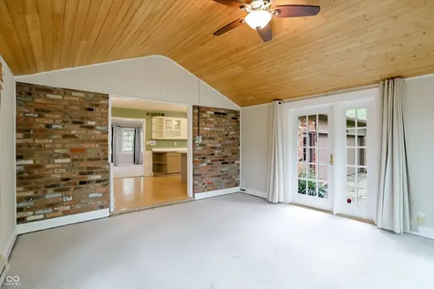 3301 Melbourne Road South Drive Indianapolis IN 46228