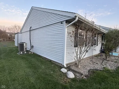 5233 Palisade Way Indianapolis IN 46237