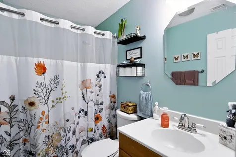 5233 Palisade Way Indianapolis IN 46237