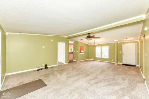 25 Myrenia Avenue Ingalls IN 46048