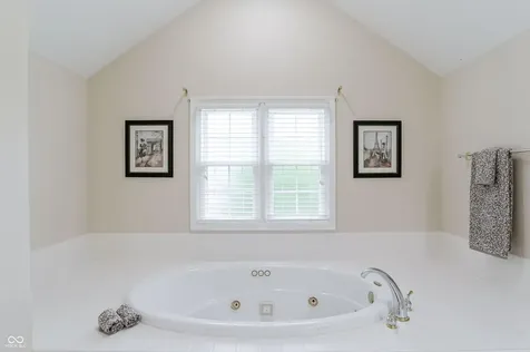 2852 Maralice Drive Carmel IN 46033