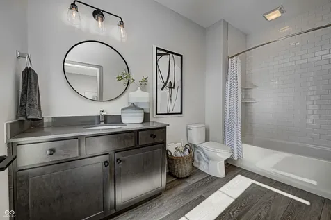 162 Midland Trace Loop Westfield IN 46074