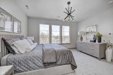 162 Midland Trace Loop Westfield IN 46074
