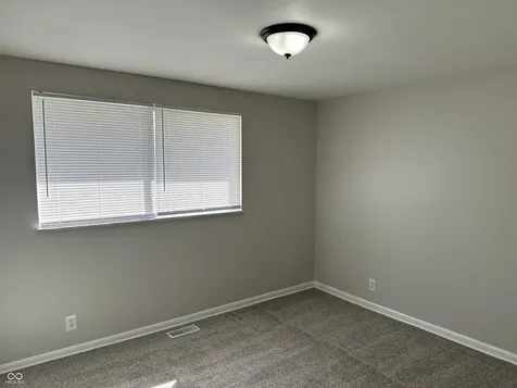 9306 Granville Lane Indianapolis IN 46229