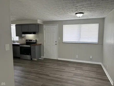 9306 Granville Lane Indianapolis IN 46229