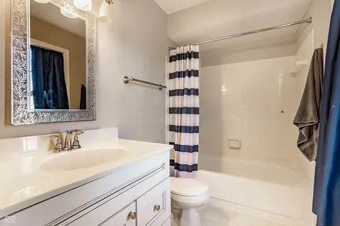 105 Carmelaire Drive Carmel IN 46032