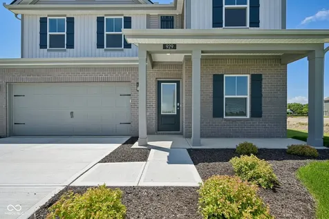 929 Angilee Way Lebanon IN 46052