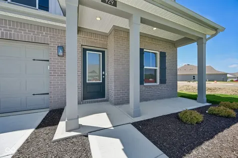 929 Angilee Way Lebanon IN 46052