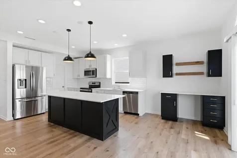 15514 Wayne Way Westfield IN 46074