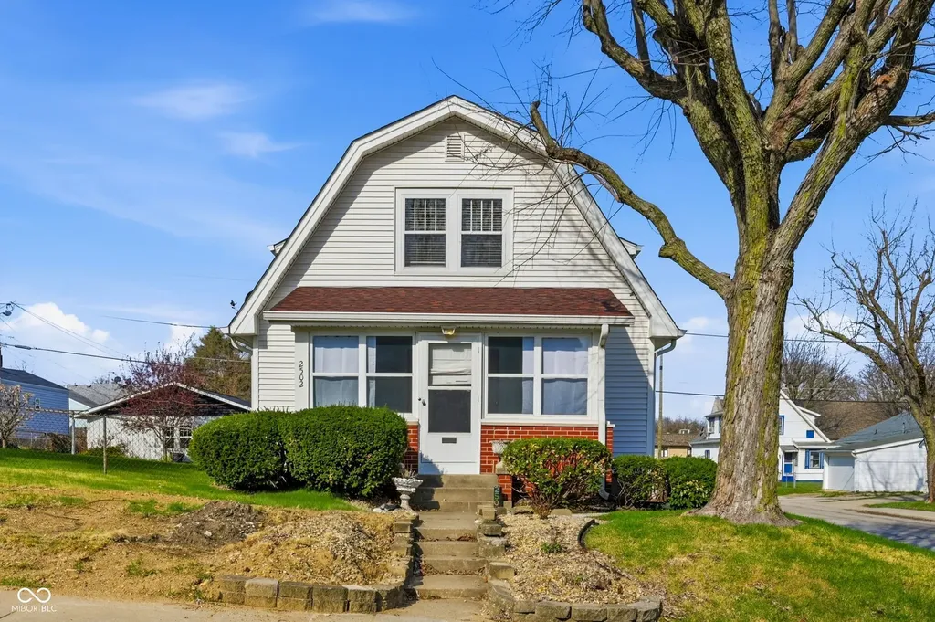 2502 S Delaware Street Indianapolis IN 46225