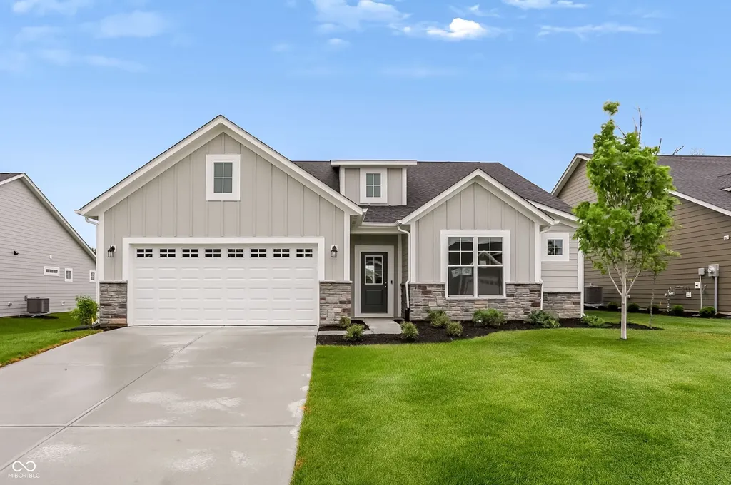 7215 Rose Hill Avenue Brownsburg IN 46112