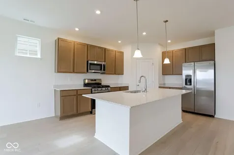 7215 Rose Hill Avenue Brownsburg IN 46112