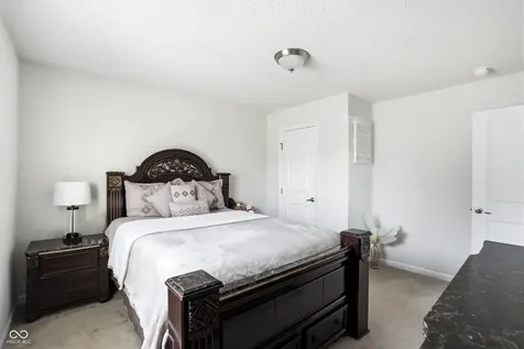 516 Dietz Drive Greenwood IN 46143