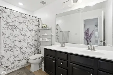 516 Dietz Drive Greenwood IN 46143