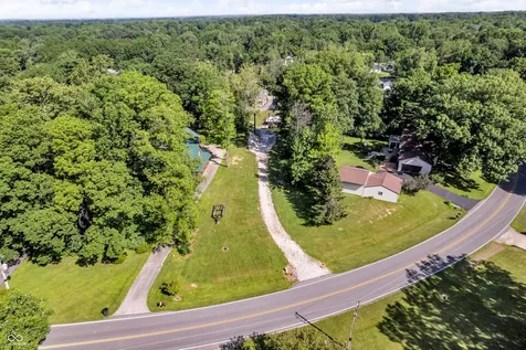 656 Jefferson Valley Coatesville IN 46121
