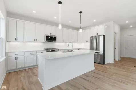 656 Jefferson Valley Coatesville IN 46121