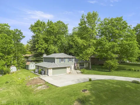 302 Maple Court Greenfield IN 46140