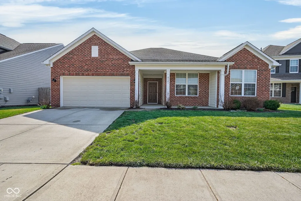 6121 Marigold Court Whitestown IN 46075