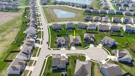 6121 Marigold Court Whitestown IN 46075