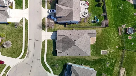 6121 Marigold Court Whitestown IN 46075