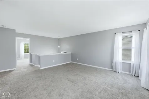 5841 Safari Drive Indianapolis IN 46237