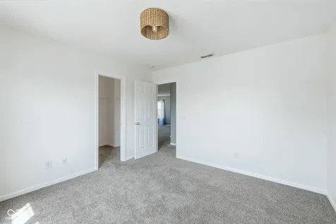 5841 Safari Drive Indianapolis IN 46237