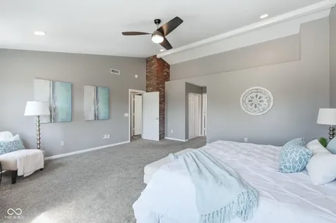 5841 Safari Drive Indianapolis IN 46237