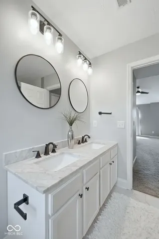 5841 Safari Drive Indianapolis IN 46237