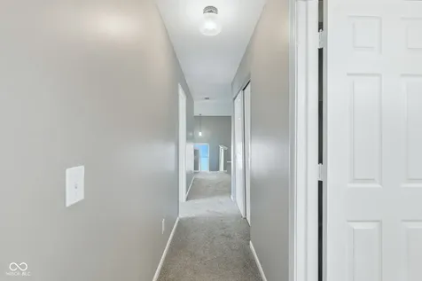 5841 Safari Drive Indianapolis IN 46237