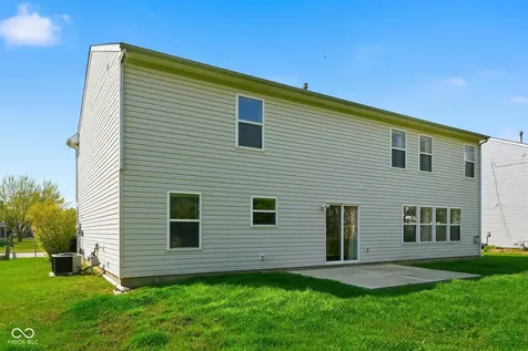 5841 Safari Drive Indianapolis IN 46237