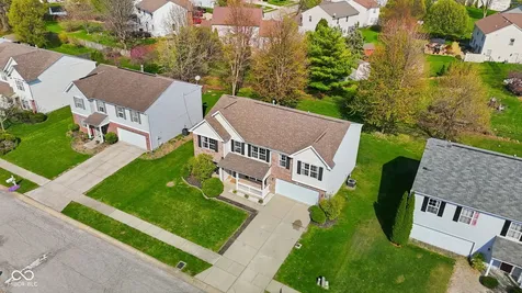5841 Safari Drive Indianapolis IN 46237