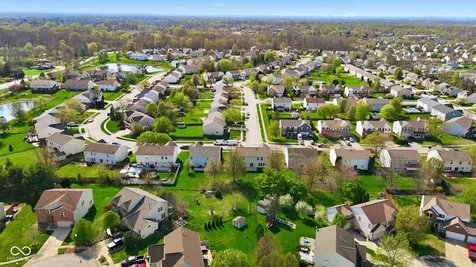 5841 Safari Drive Indianapolis IN 46237